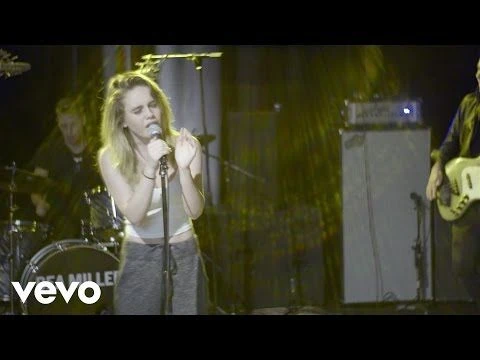 Bea Miller - Perfect Picture - Live in Studio (Vevo LIFT)