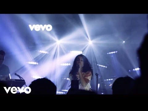 Alessia Cara - Scars To Your Beautiful (Vevo Presents)