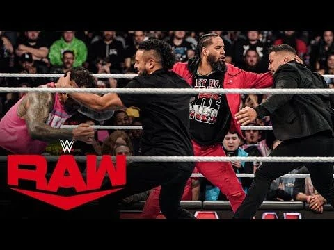 Jey and Jimmy Uso repel a Bloodline sneak attack: Raw highlights, Oct. 28, 2024