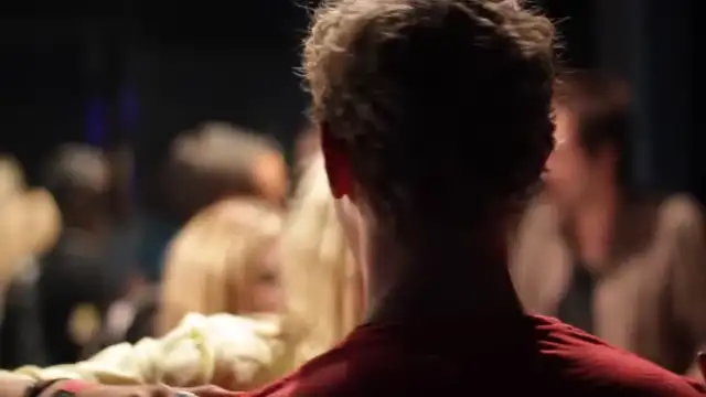 Foster The People - Pumped Up Kicks (Official Video)