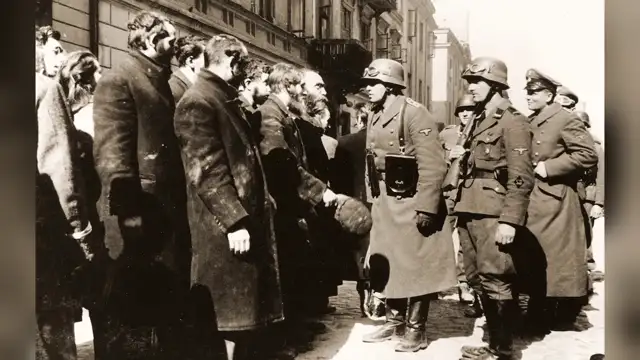 In Black and White - Episode 8 Expulsion