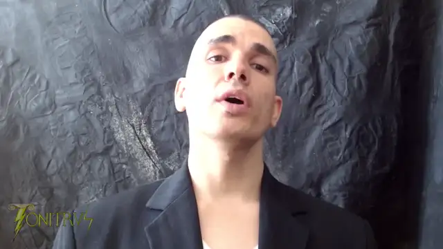 Roman Proverb - Dūcunt volentem fāta, nōlentem trahunt